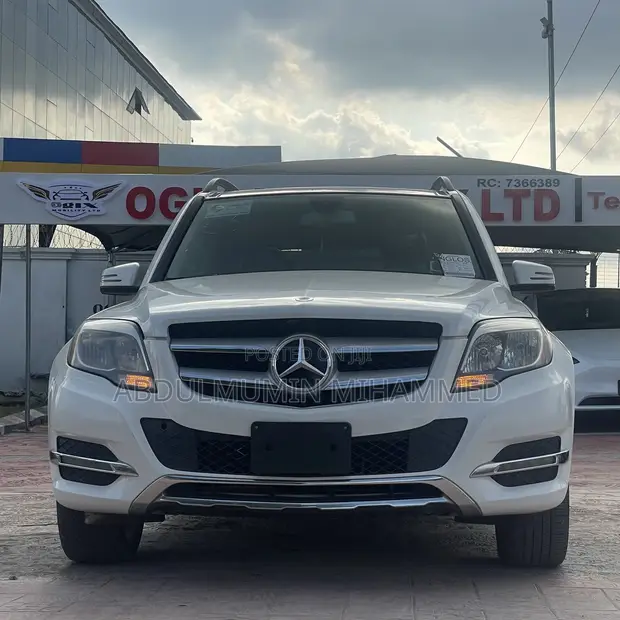 2013 Mercedes-Benz GLK350 4MATIC White - 1
