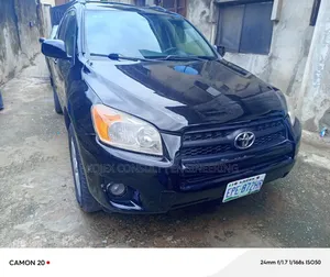 2011 Toyota RAV4 Limited SUV