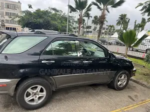 Lexus RX 300 4WD SUV 2000 Black