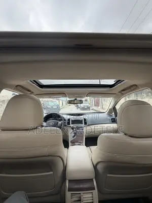2011 Toyota Venza AWD Brown