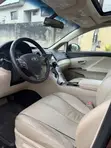 Toyota Venza AWD 2011 Brown - 3