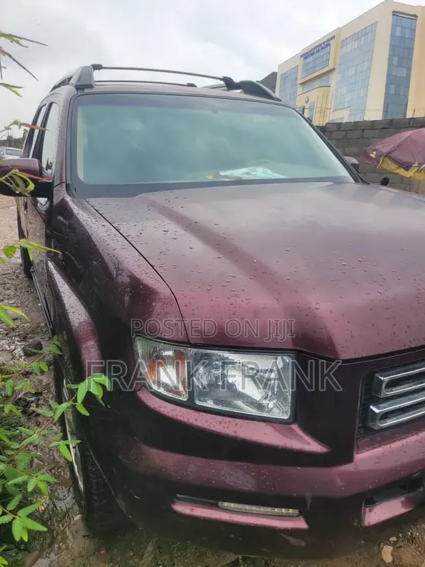 Honda Ridgeline 2010 Beige - 1