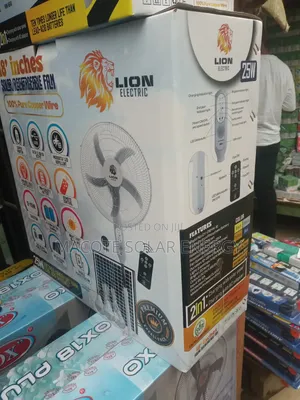 18" Lion Solar Rechargeable Fan with Bulbs