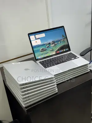 Apple MacBook Air 2020 M1 16GB RAM 256GB SSD