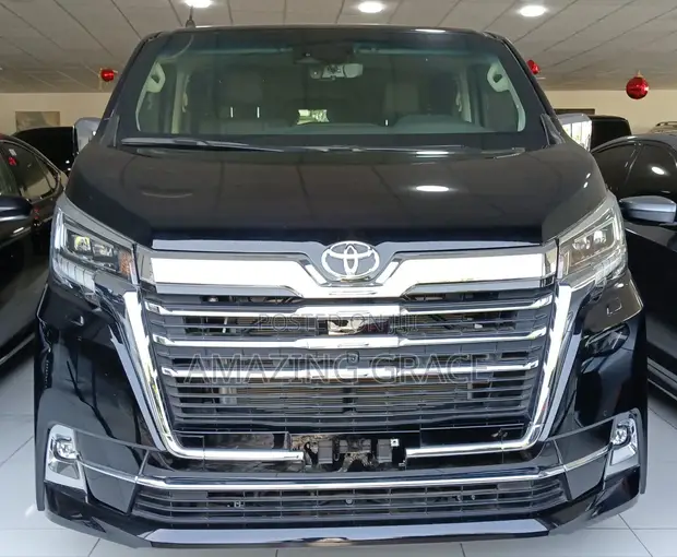 New Toyota Grandia Premium AWD VIP Van 2026 - 1