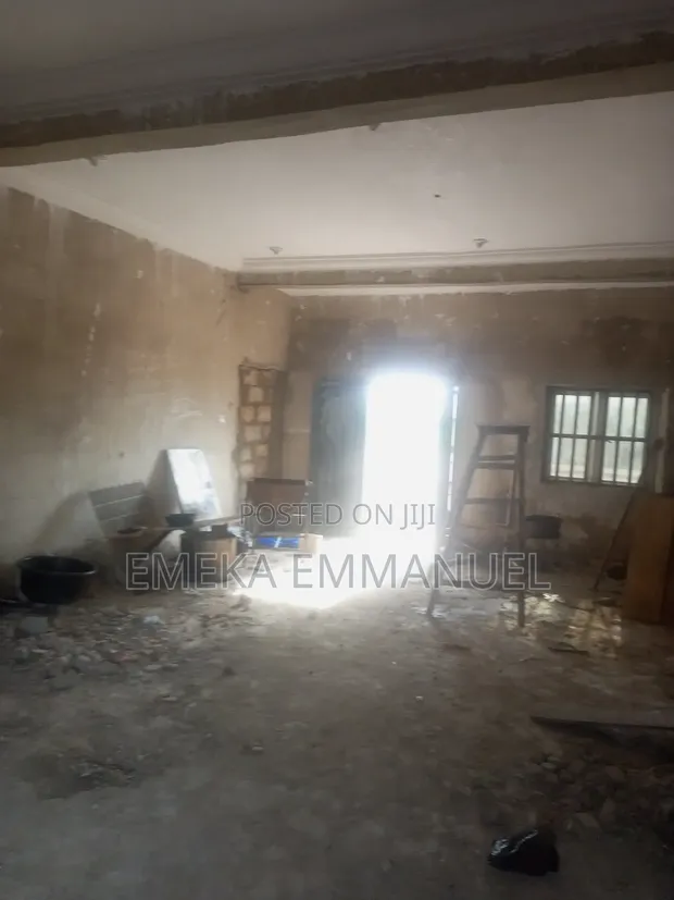 Commercial Shop for Rent in Awka - Aguoka Immigration Road - 1