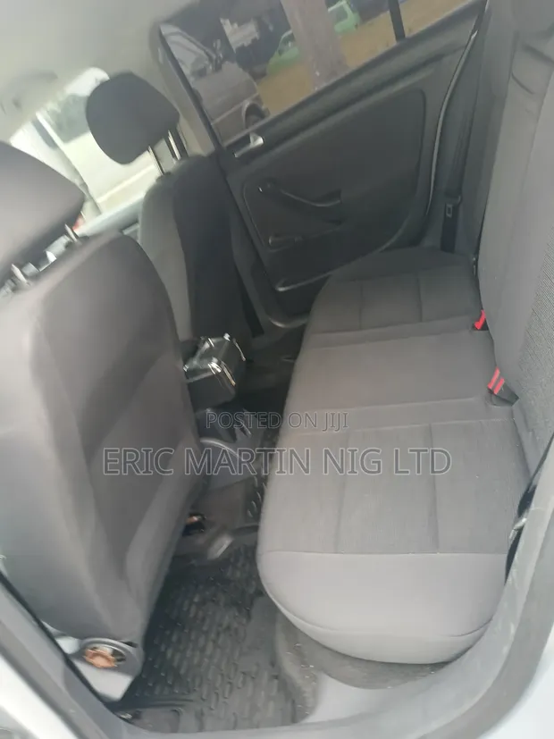 Volkswagen Golf 2003 Silver - 1