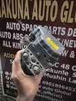 Toyota Avalon 2005-2006 ABS Pump/Module - 4