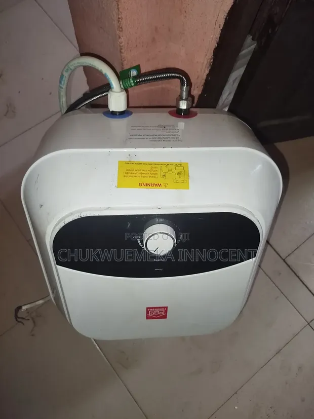 Fairly Used Barbing Equipment Set - 1