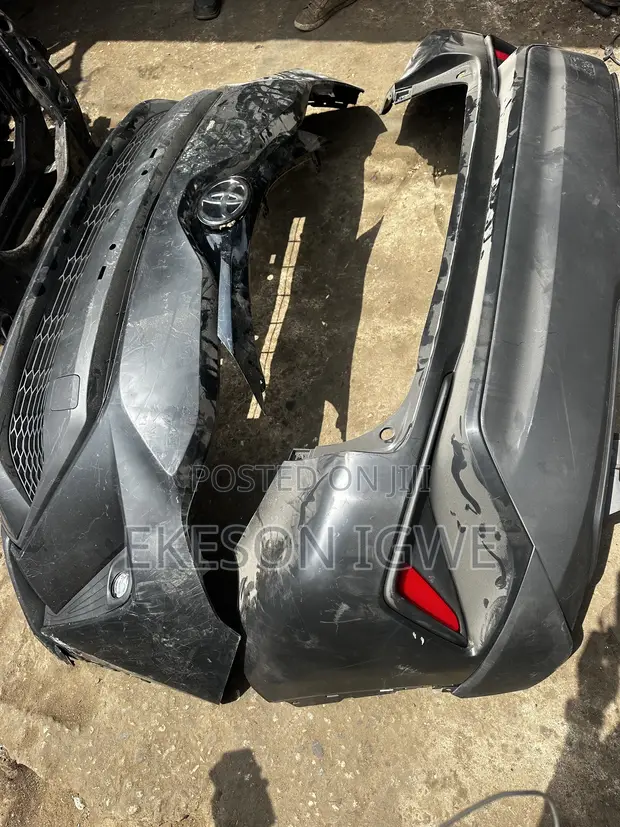 Cikakken Gaban & Baya Bumper na Toyota C-HR 2020 - 1