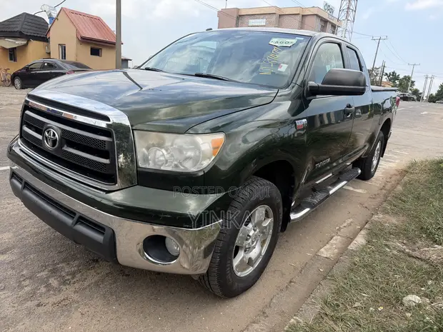 Toyota Tundra Regular Cab 4x4 2011 - 1