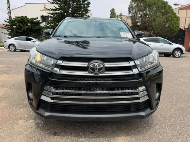 2017 Toyota Highlander Limited 4x2 V6 SUV - 1