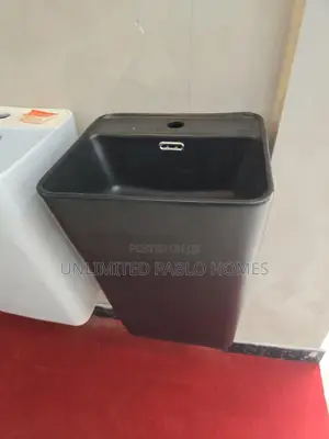 Babban Bakin Karfe na Wanka Mai Rataya a Bango