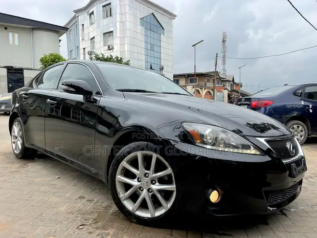 Lexus IS 250 2011 Black - 1
