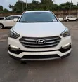 2017 Hyundai Santa Fe White - 4