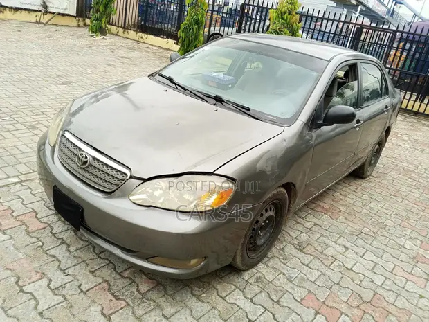 Toyota Corolla 2007 Gray - 1