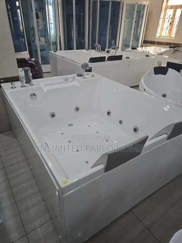 Luxury Modern Jacuzzi Bathtub - 1