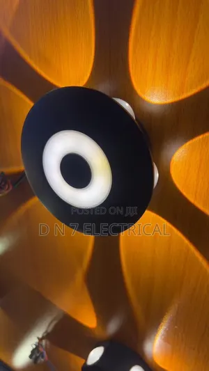 Fitilar Bango Ta Zamani Ta Waje (LED)