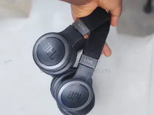 JBL Live 460 Wireless On-Ear Headphones