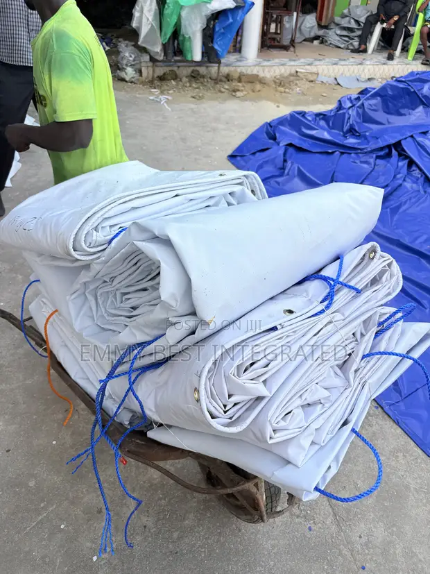 Tarpaulin Mai Ƙarfi Mai Hana Ruwa (Tarps) - 1