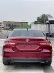 2019 Toyota Camry XLE (2.5L) Maroon - 4