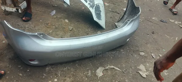 Bakin Bumper na Toyota Corolla 2009 - An Yi Amfani Dashi Daga Ƙasashen Waje - 1