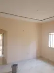 Gidan Kwalata Mai Dakuna 1 da Aka Gyara don Hayarwa a Life Camp - 1