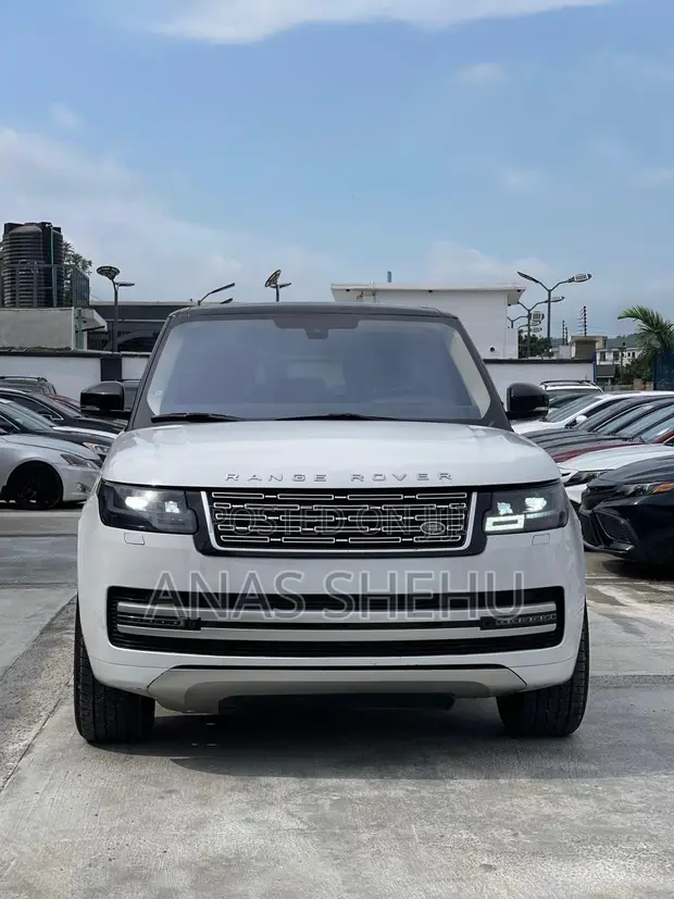 Land Rover Range Rover Vogue 2015 Fari - 1