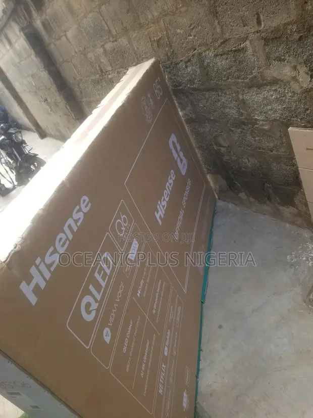 Hisense 85" QLED Q Series Smart TV - 1