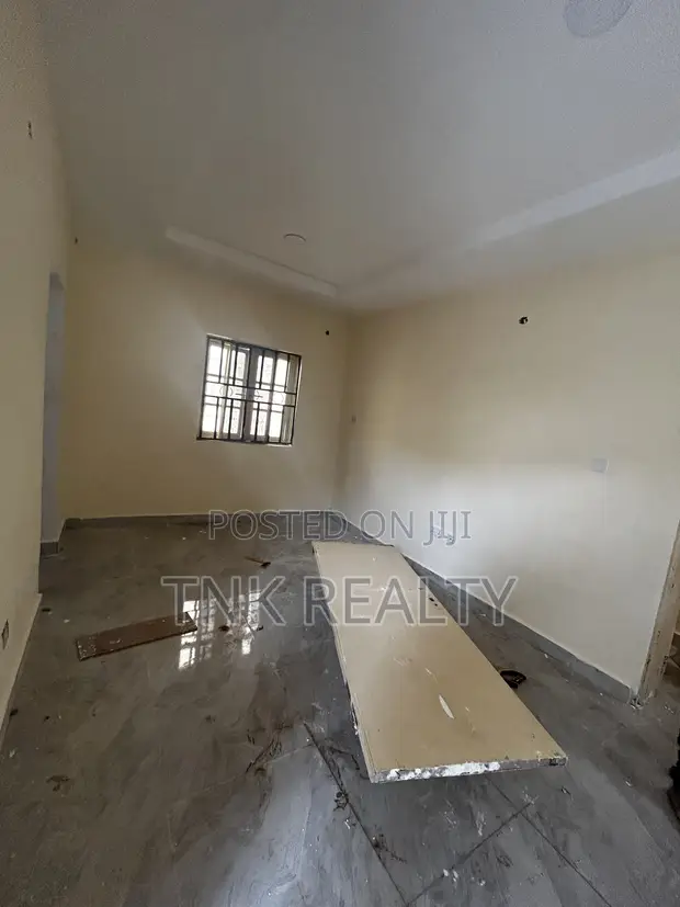 1 Bedroom Bungalow for Rent in Kado, Abuja - 1