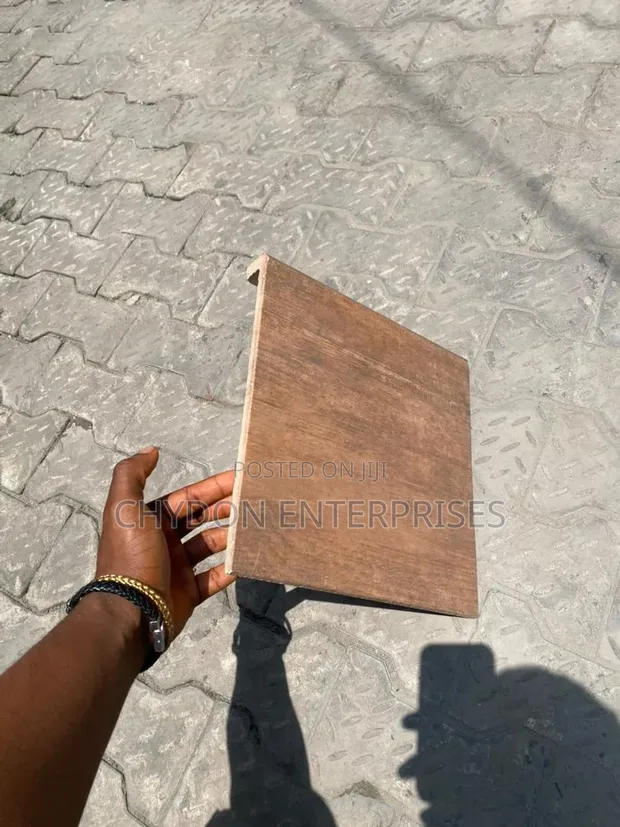 Spanish Coping Tiles for Pools & Walls - 1