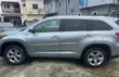 Toyota Highlander XLE 2017 Silver - 2