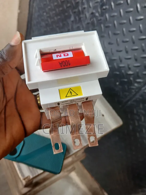 3-Phase Main Control Switch / Breaker - 1