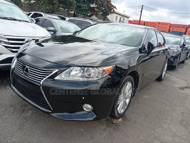 Lexus ES 2015 Black - 1