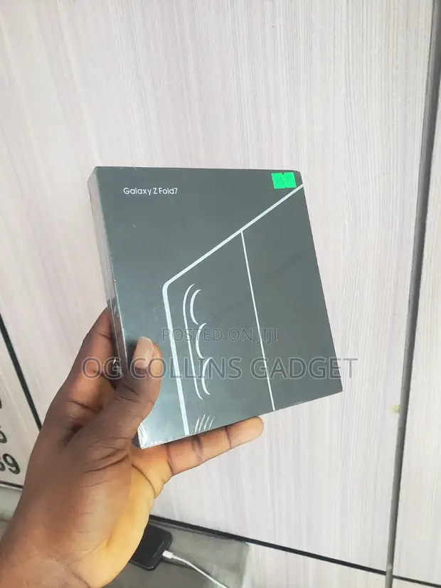 New Samsung Galaxy Z Fold7 256GB Black - 1