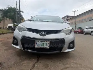 2015 Toyota Corolla Silver
