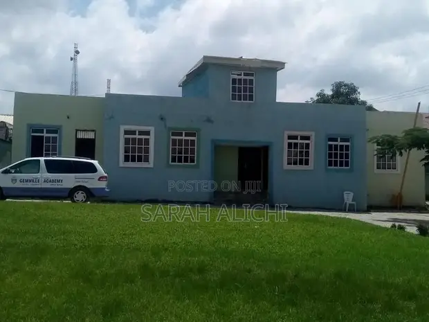 Gidaje 17 masu dakuna a Kubwa, Abuja Sayarwa - 1