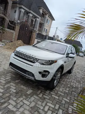 2017 Land Rover Discovery Sport HSE