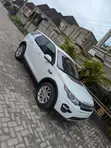 2017 Land Rover Discovery Sport HSE - 4
