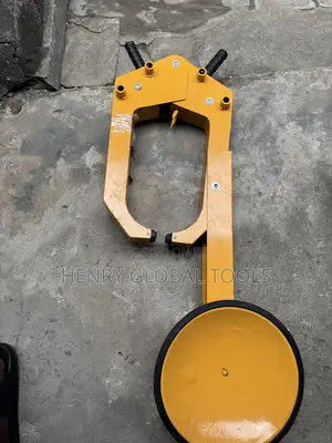 Taya Na Jirgin Kasa Mai Nauyi Mai Fasa Kwallon Kafa