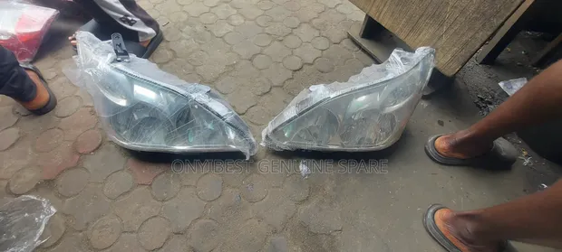 Lexus RX 330 2007 Headlights (Foreign Used) - 1