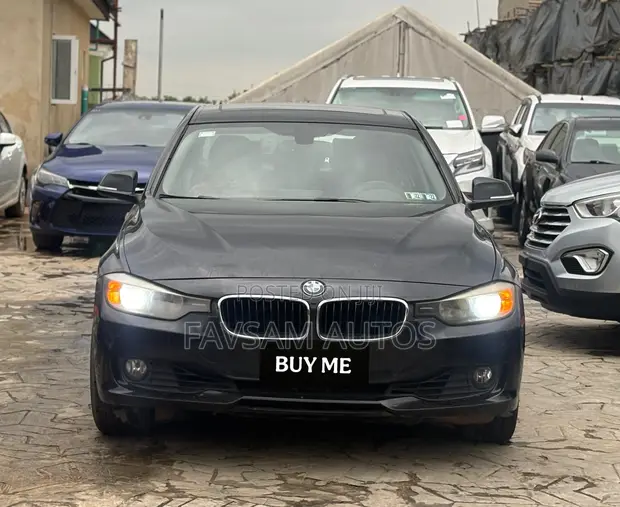 BMW 328i xDrive 2013 Black - 1