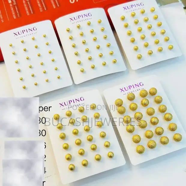 Xuping 'Yan kunne na Stud - 1