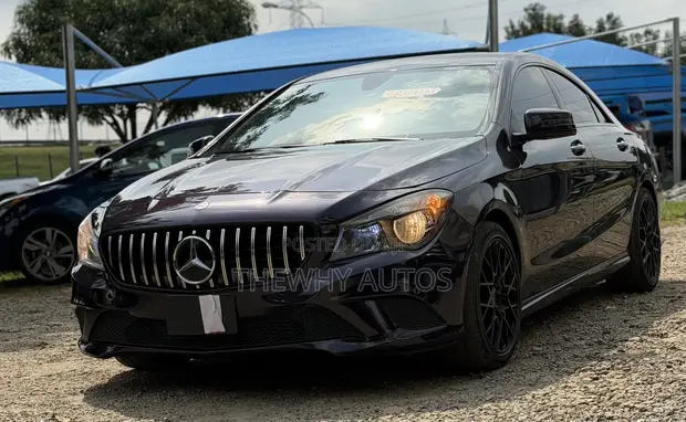 Mercedes-Benz CLA 250 4MATIC Sedan 2016 Purple - 1
