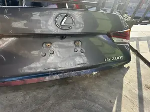 Lexus IS200t Complete Booth 2014-2020