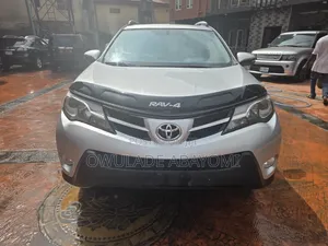 2014 Toyota RAV4 LE SUV AWD
