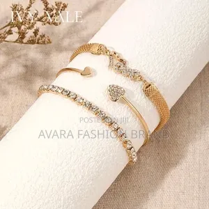 Mace-mace 3-Piece Soyayyar Zuciya Zircon na Mata