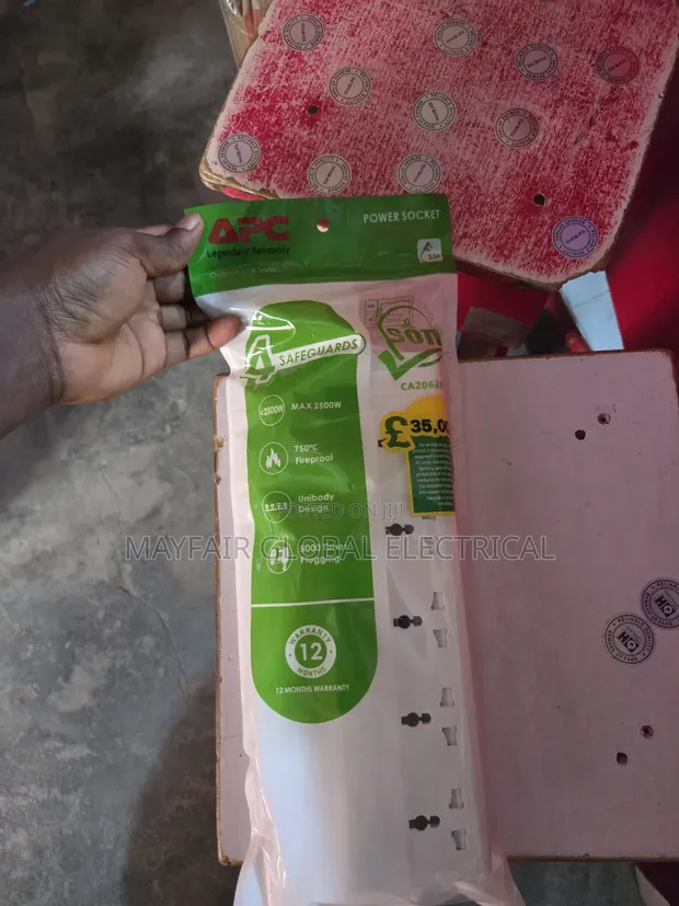APC 5-Way Power Extension Socket - 1