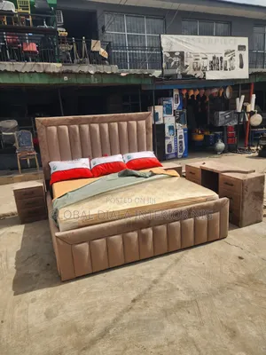 Quality 6x6 Padded Bedframe Set
