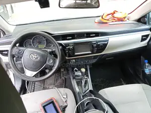 Toyota Corolla 2014 Silver